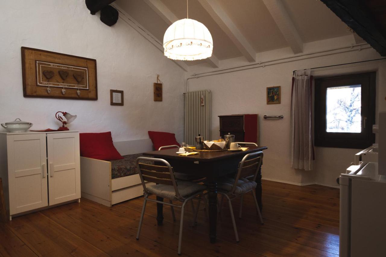 Cascina Des Religieuses Apartment Aosta Luaran gambar